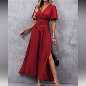 Short sleeve v neck fitted waist thigh slit Maxi Dress red